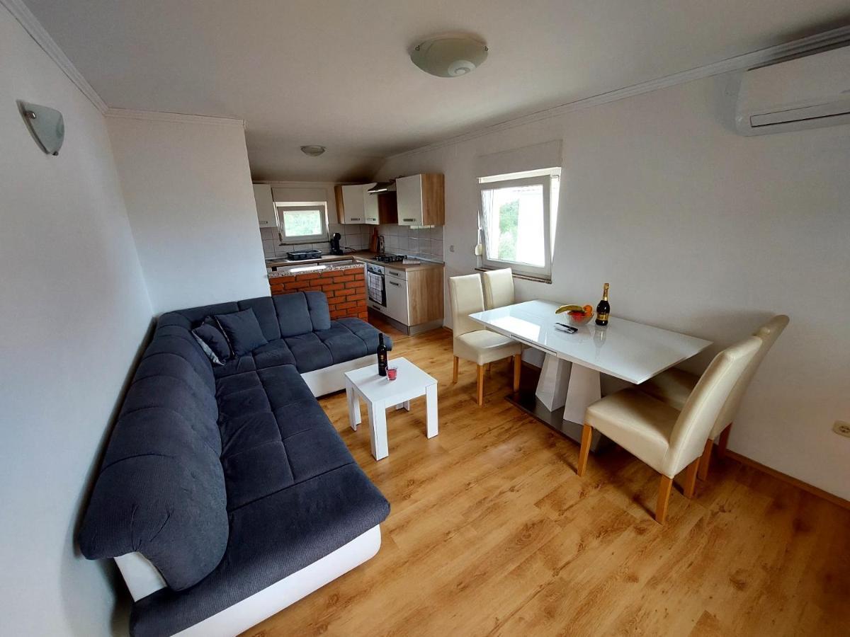 Apartman Zeljo Galižana 外观 照片